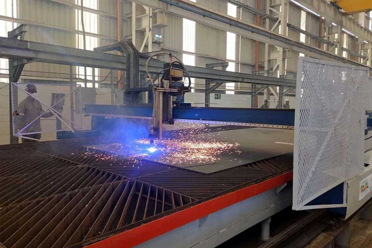 Estaleiro Rio Grande inicia construção de navios e abre vagas de emprego no Litoral