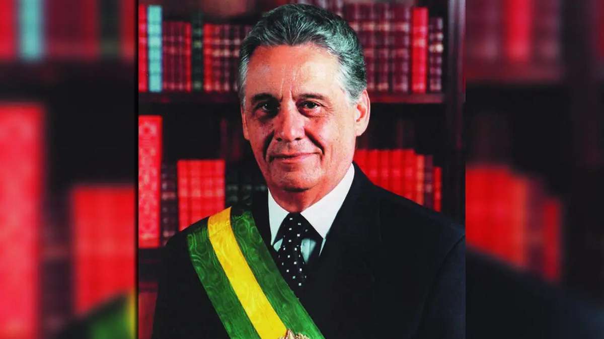 Ex-presidente Fernando Henrique Cardoso é interditado por decisão judicial