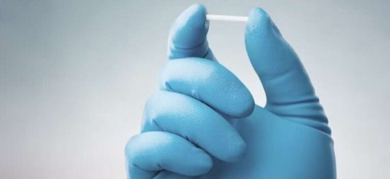 Método contraceptivo de 3 anos gera fila no litoral sul